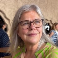 Nanette Evenhuis