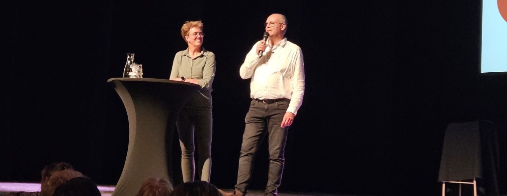 Theatercollege Palliatieve Zorg in Dronten: Volle zaal, volle harten