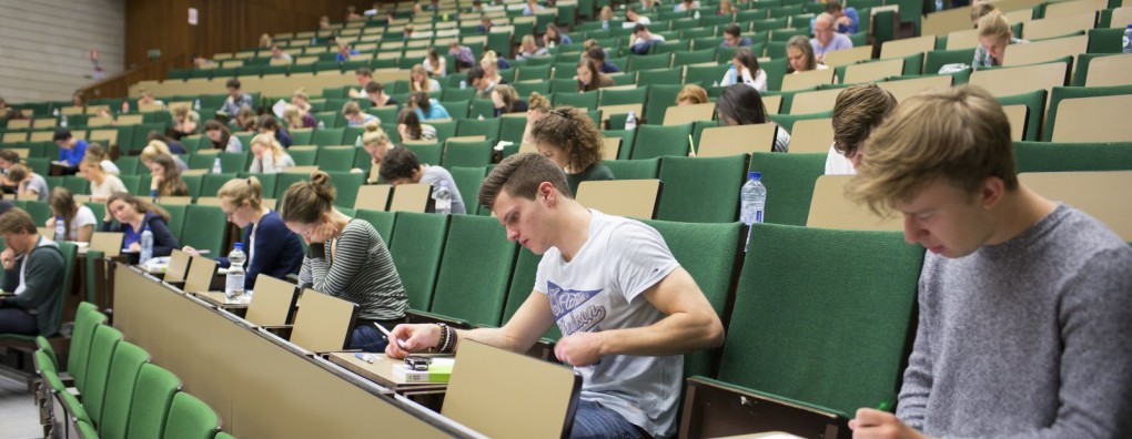 Opinie: Palliatieve zorg onderwijs in opleiding tot arts blijft van bedroevend niveau: tijd voor radicale verandering