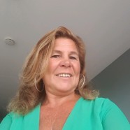 Anita Stavleu