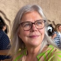 Nanette Evenhuis