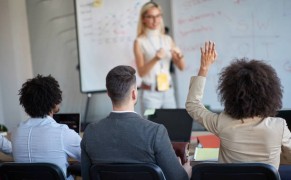 Carend biedt uitgebreid incompany onderwijsprogramma voor zorginstellingen aan