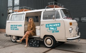 Volkswagenbusje met ambassadeurs vraagt aandacht voor palliatieve zorg