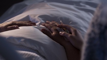 Kris Vissers: de ruimte om te waken bij een stervende staat onder druk